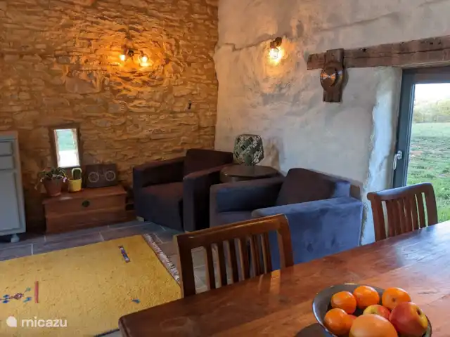 La Bergerie | France, Lot, Thédirac - maison de vacances Le salon au rez-de-chaussée.