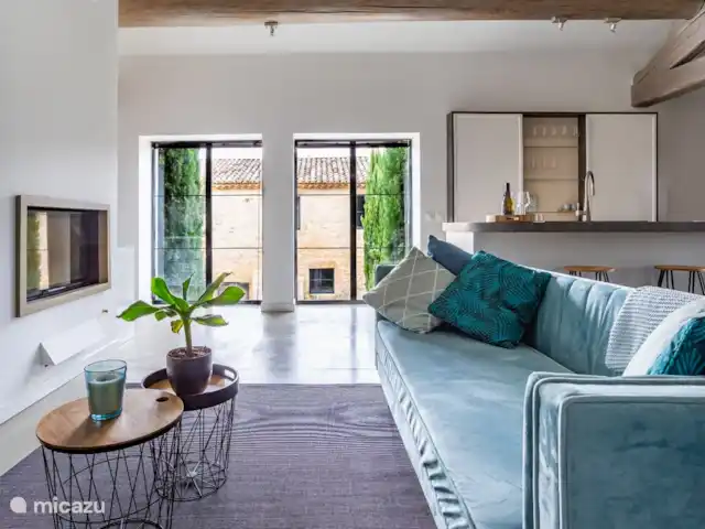 Mas Saint-Michel d'Euzet - Magnolia en Francia, Gard, Saint-Michel-d'Euzet - casa rural / cabaña sala de estar