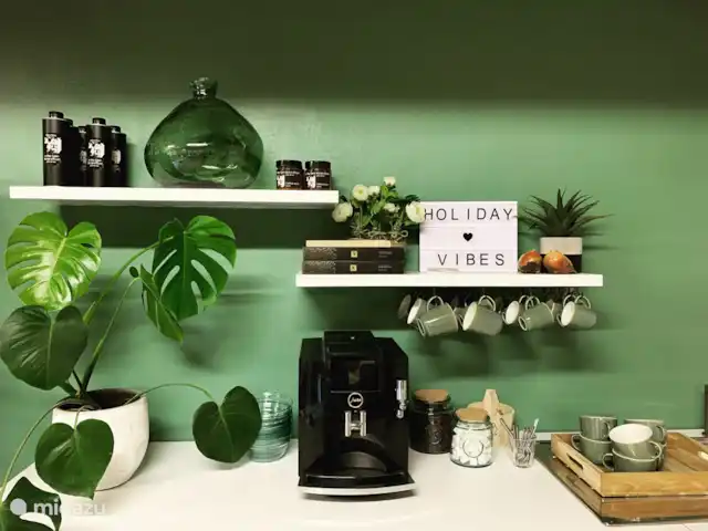 Mas Saint-Michel d'Euzet - Magnolia en Francia, Gard, Saint-Michel-d'Euzet - casa rural / cabaña Sala común con libros, juegos, juguetes, lavadora y secadora, bar de autoservicio, productos locales