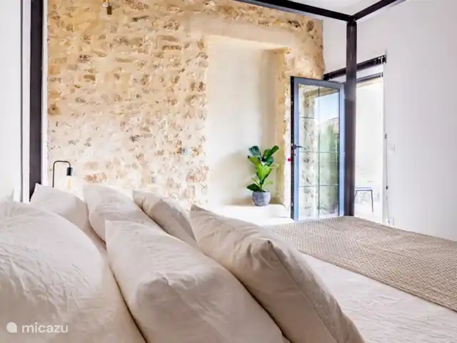 Mas Saint-Michel d'Euzet - Magnolia en Francia, Gard, Saint-Michel-d'Euzet - casa rural / cabaña Recamara principal