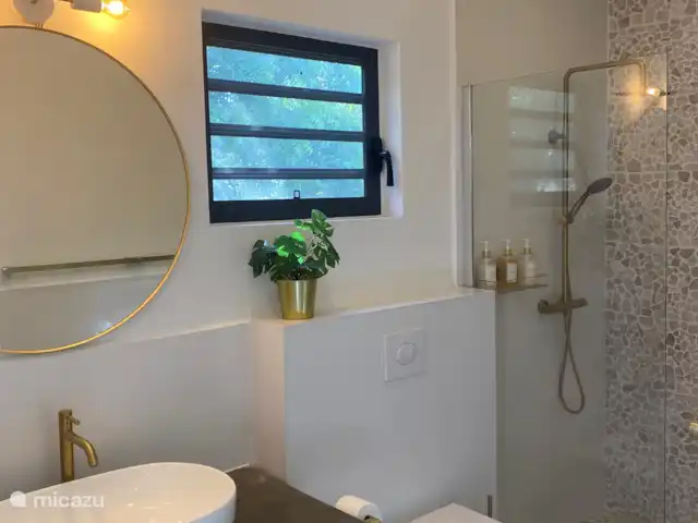 Villa Yuana | Curaçao, Banda Ariba (est), Cas Grandi - villa Salle de bain en suite de la chambre Abou