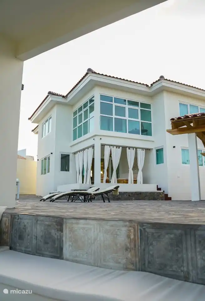 villa, Grote Berg, Banda Abou (West), Curaçao - Chongs Villa