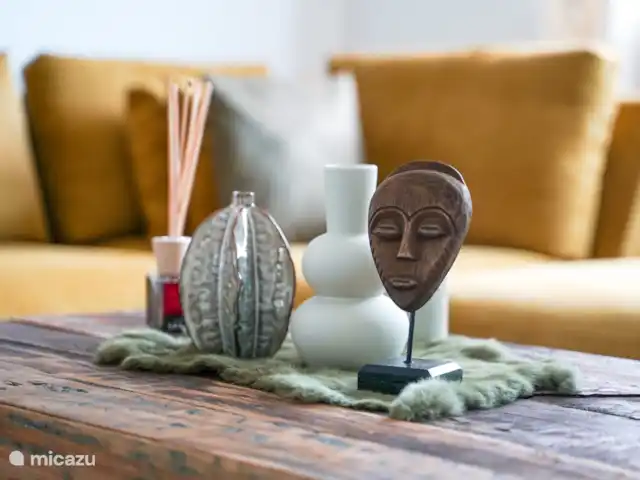 Chong’s Villa huren in Curaçao, Banda Abou (west), Grote Berg - villa Leuke artikel in de zit kamer