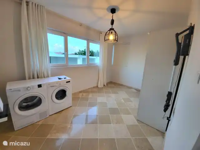 Chong’s Villa huren in Curaçao, Banda Abou (west), Grote Berg - villa Laundry room