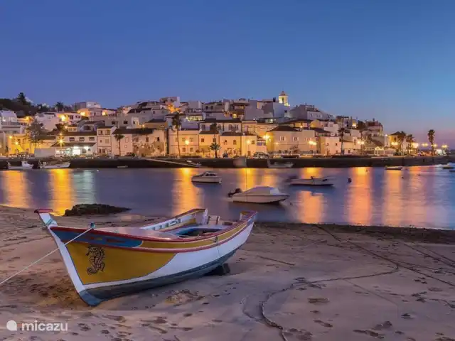 Villa Meijer Golf en Portugal, Algarve, Carvoeiro - villa Ferragudo de noche