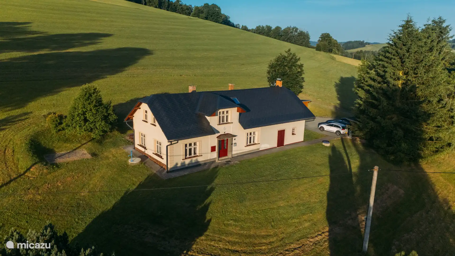 Freistehendes Ferienhaus in der Tschechischen Republik mit schöner Aussicht und viel Privatsphäre, ideal für Ruhesuchende und Naturliebhaber.