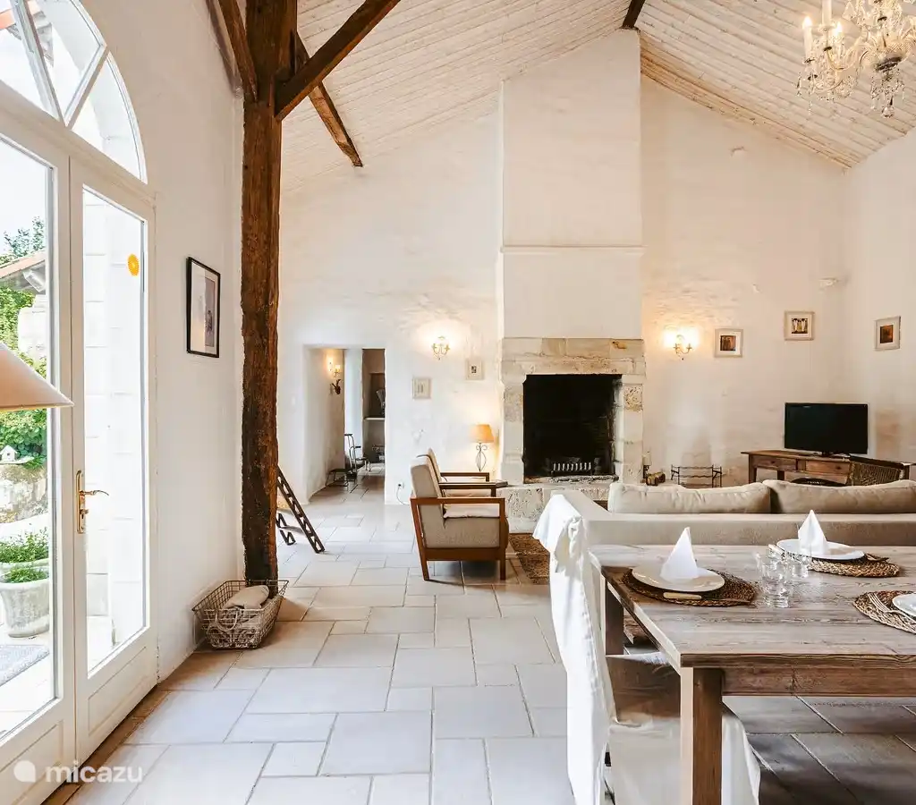 Logis La Tour - Orangerie