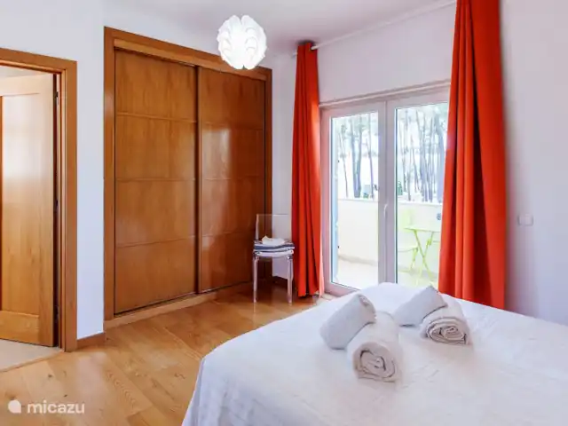 Villa Verdi en Portugal, Costa de Lisboa, Aroeira - villa Dormitorio