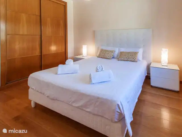 Villa Verdi en Portugal, Costa de Lisboa, Aroeira - villa Dormitorio