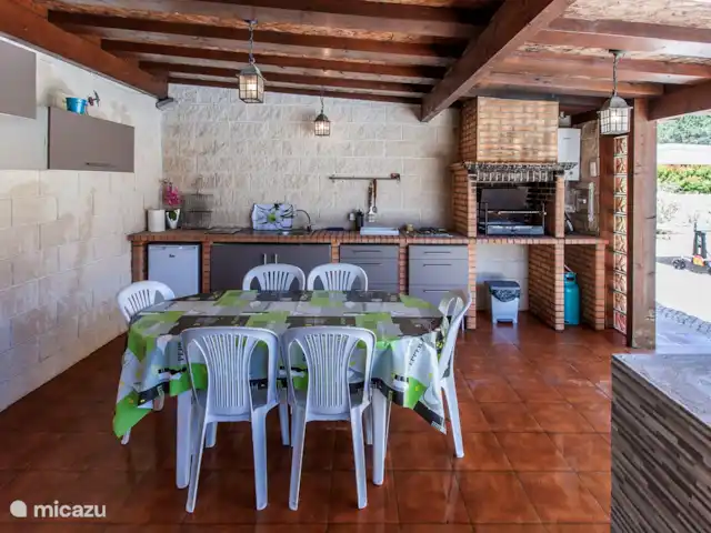 Villa Verdi en Portugal, Costa de Lisboa, Aroeira - villa barbacoa