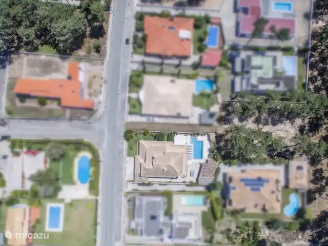 Villa Verdi en Portugal, Costa de Lisboa, Aroeira - villa Foto aérea