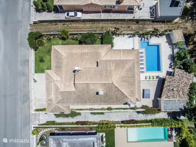 Villa Verdi en Portugal, Costa de Lisboa, Aroeira - villa Foto aérea