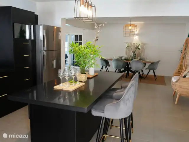 Lange termijn verhuur, Curaçao, Banda Ariba (oost), Cas Grandi, appartement 4BlessingsCuracao Agosto