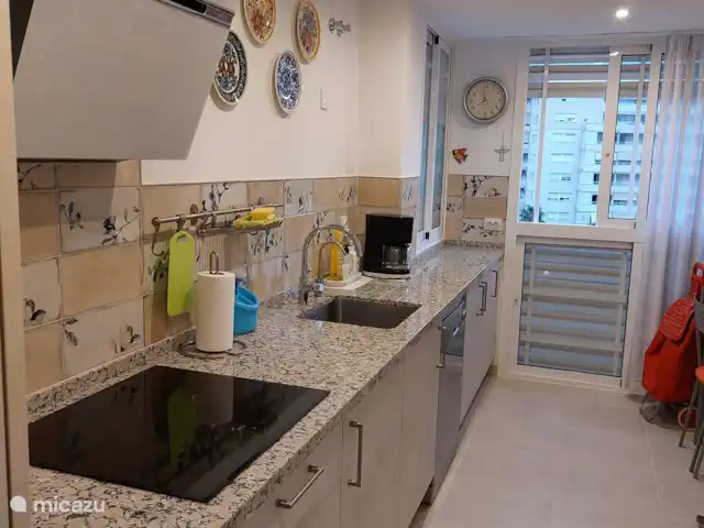 Benalmadena Penthouse ALL-IN | Espagne, Costa del Sol, Benalmádena - appartement Cuisine entièrement équipée