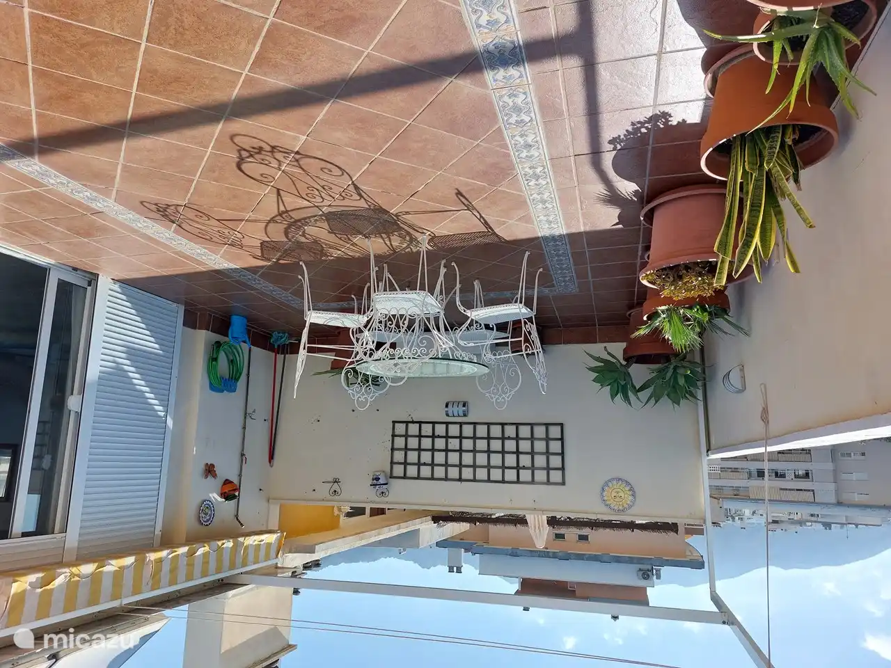 Terrasse auf Ebene 2