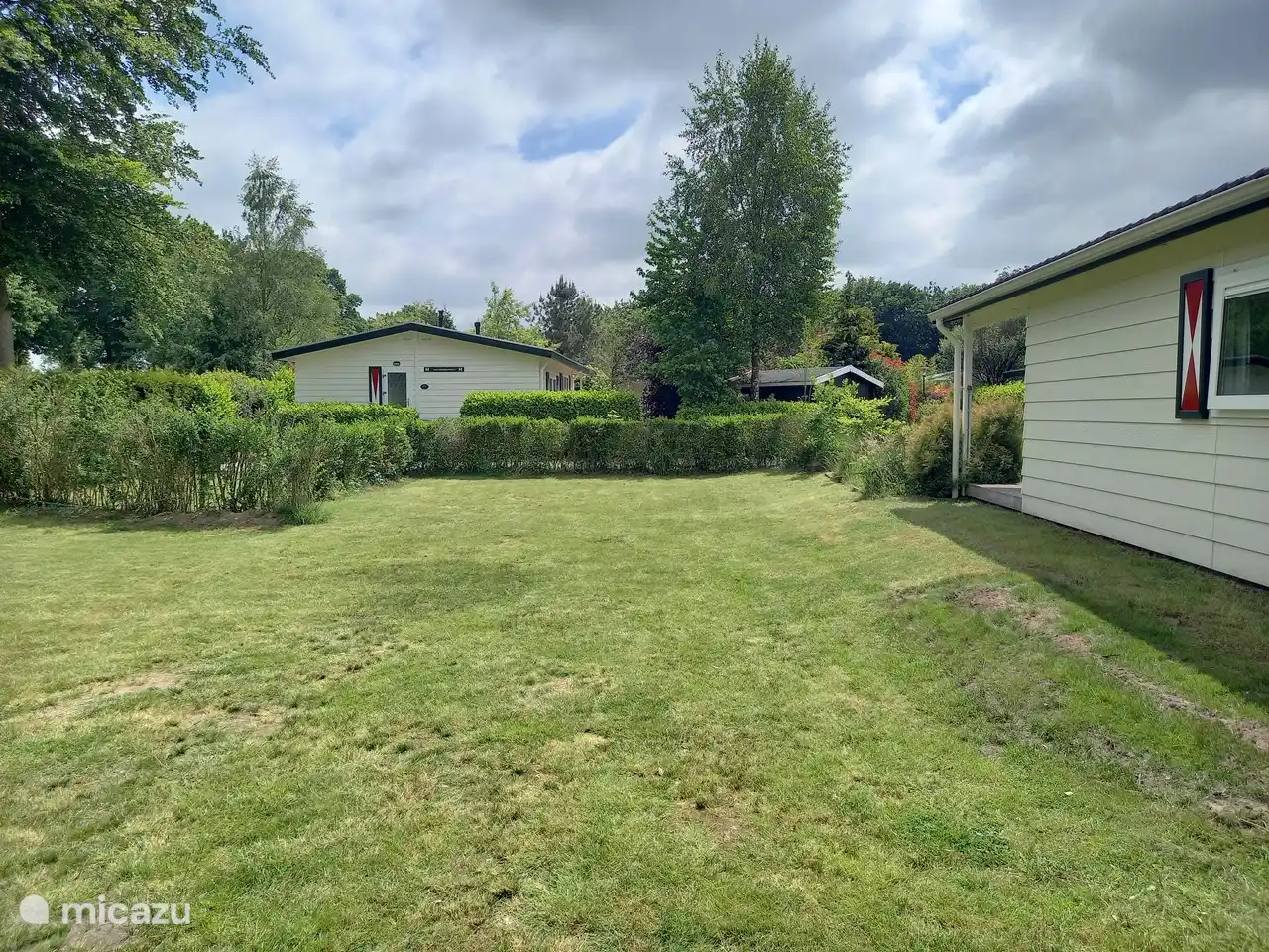 Seitengarten Ostseite