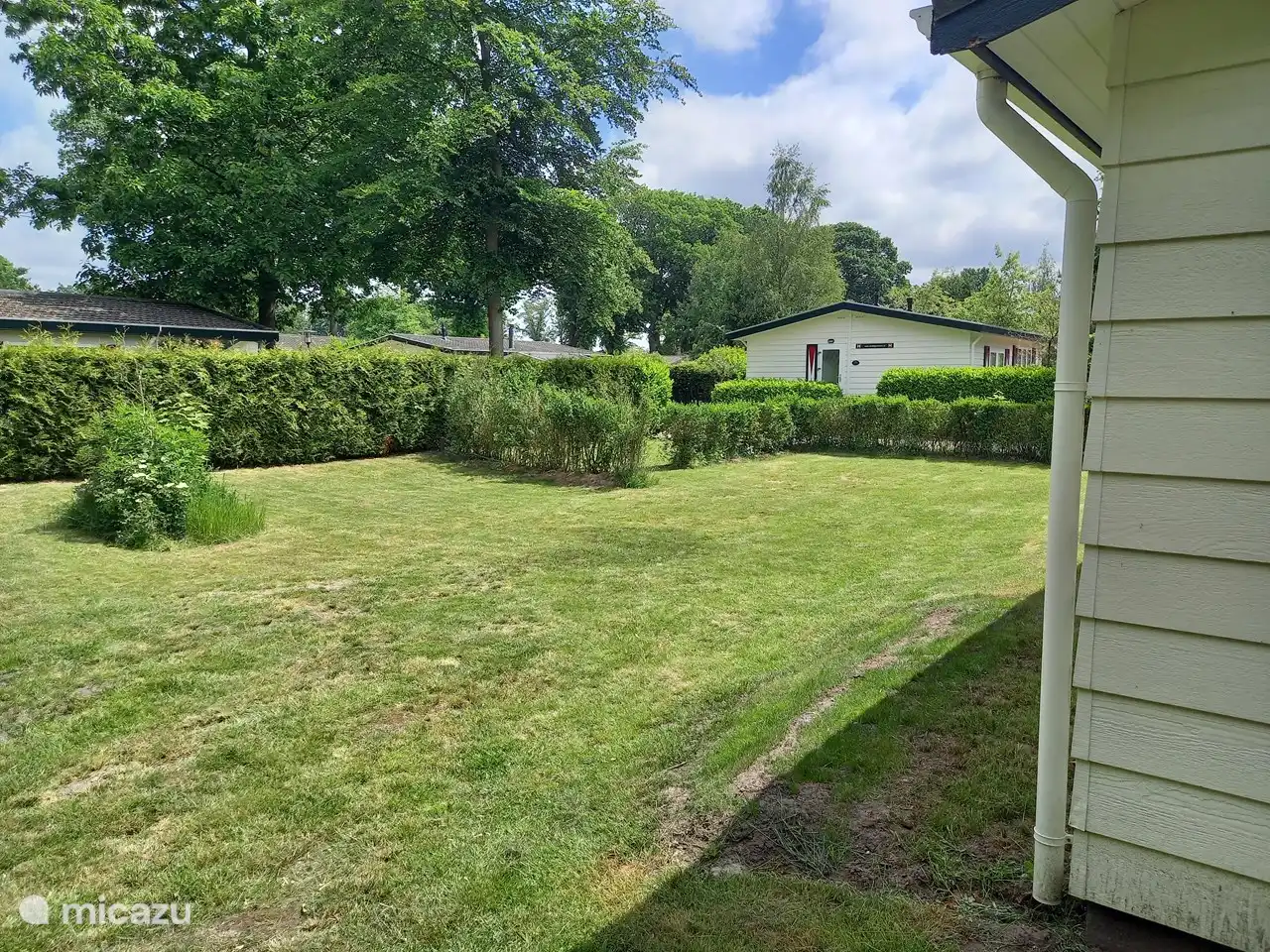 Seitengarten Ostseite