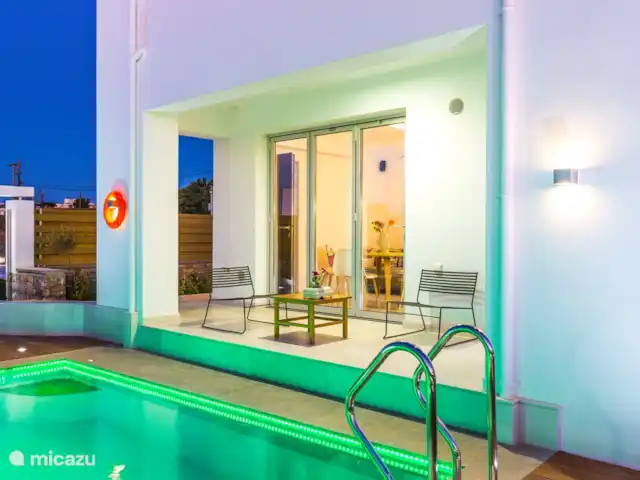 Villa Eeanthe Thalasses huren in Griekenland, Kreta, Pigianos Kampos - villa Terras voorzijde met zwembad