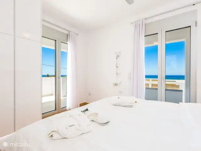 Villa Eeanthe Thalasses huren in Griekenland, Kreta, Pigianos Kampos - villa Hoofdslaapkamer eerste verdieping met zeezicht