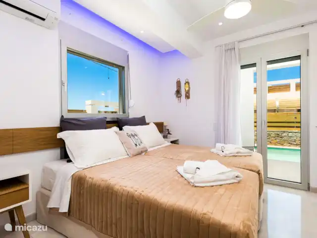 Villa Eeanthe Thalasses huren in Griekenland, Kreta, Pigianos Kampos - villa Slaapkamer 1 begane grond met openslaande deuren