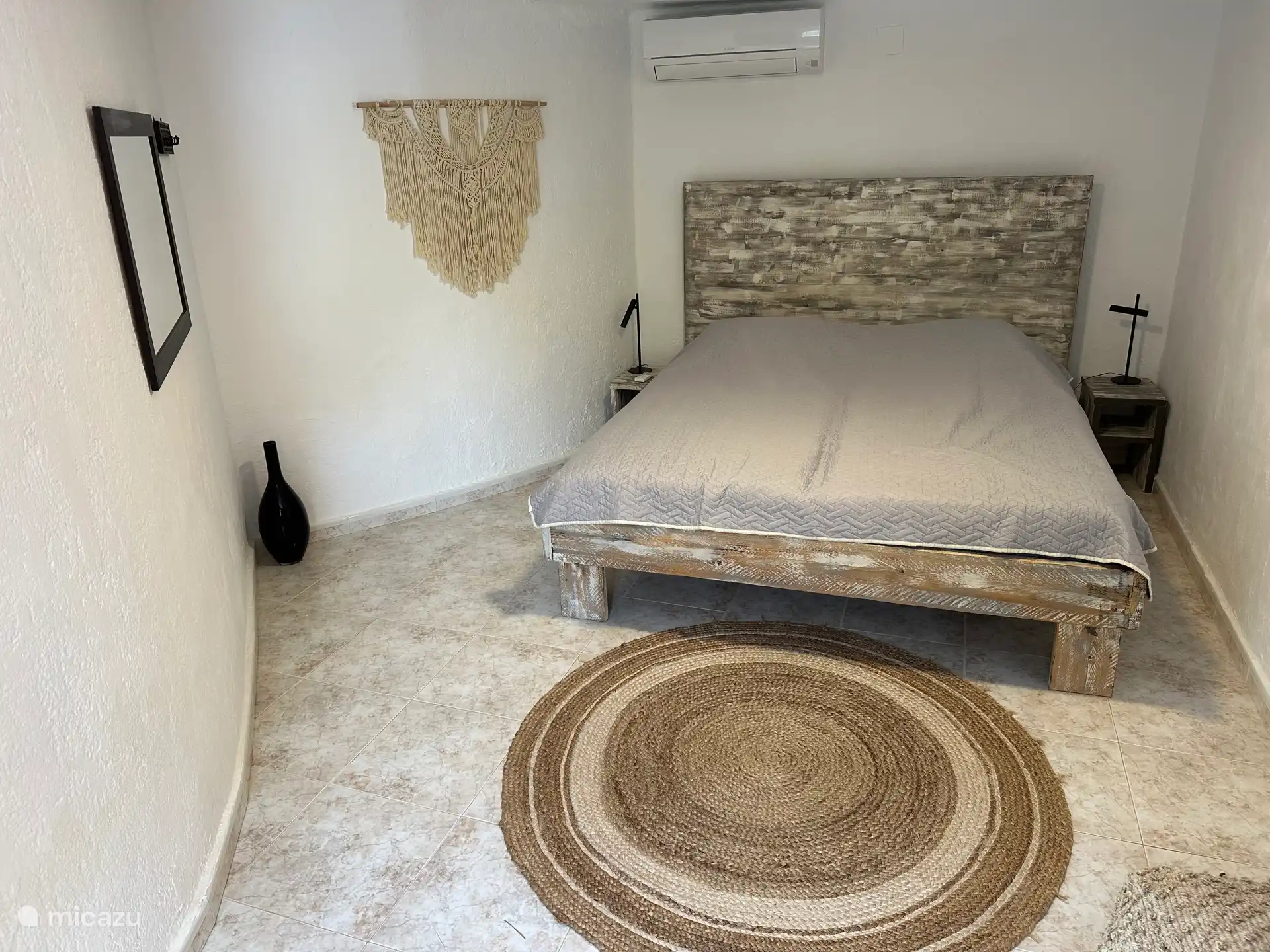 Großes Schlafzimmer für 2 Personen in der Wohnung