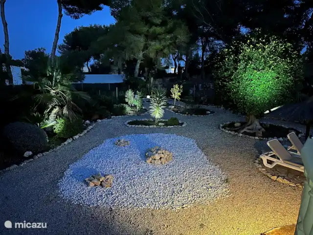 Villa Helios huren in Spanje, Costa Blanca, Moraira - villa De tuin 's avonds