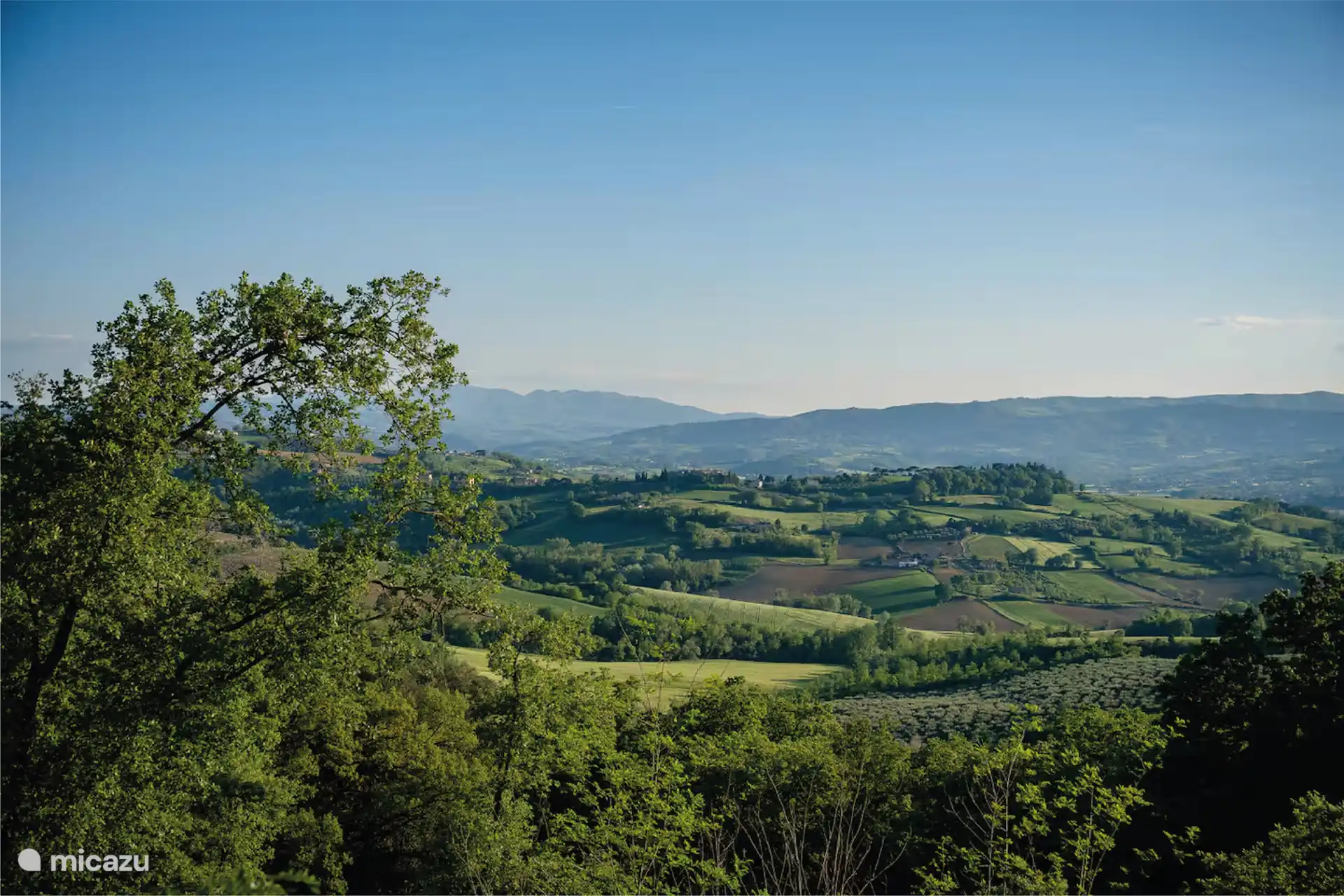 Es una zona tranquila con bonitas vistas panorámicas.