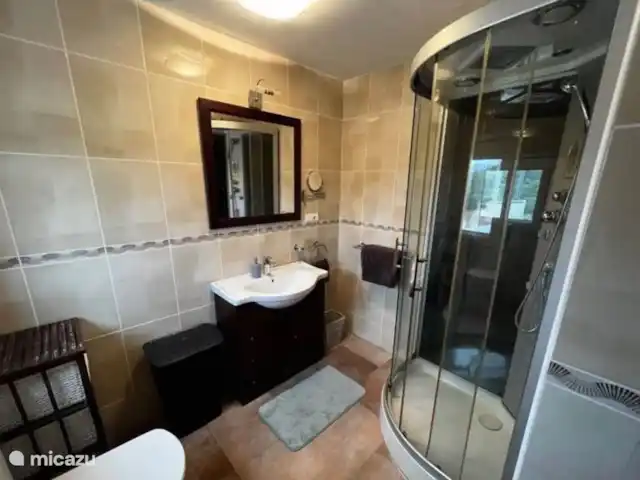 Casa el Girasol en España, Valencia, Montroy - villa Baño 2 en planta alta