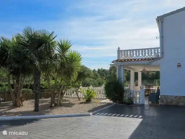 Casa el Girasol en España, Valencia, Montroy - villa Casa