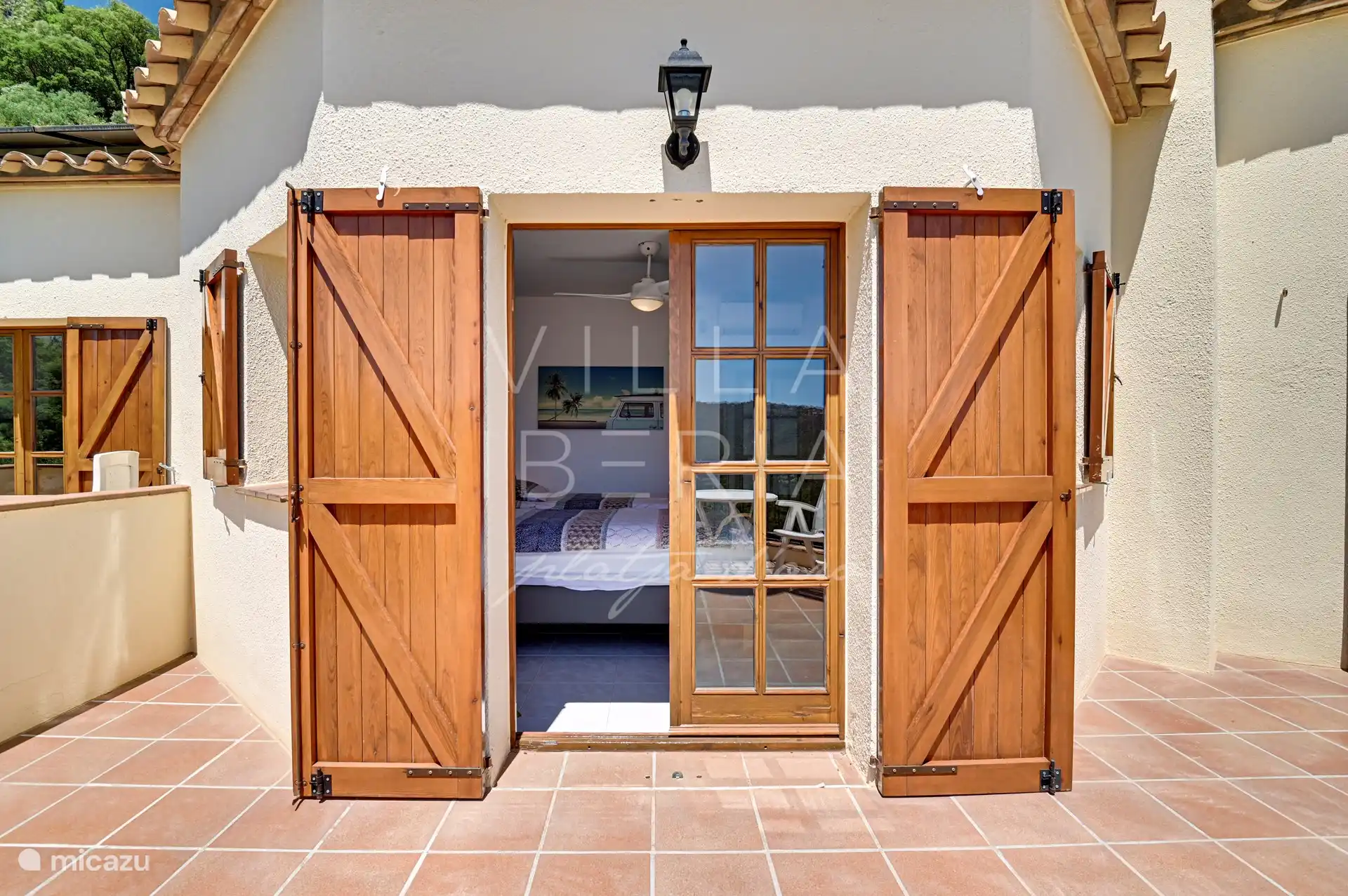 Doorgaan naar het terras vanuit slaapkamer 3/4