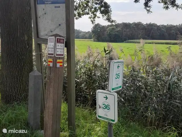 boîte noire | Belgique, Anvers, Lille - maison de vacances itinéraires pédestres, cyclables et VTT à proximité