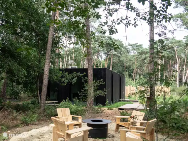 boîte noire | Belgique, Anvers, Lille - maison de vacances feu de camp