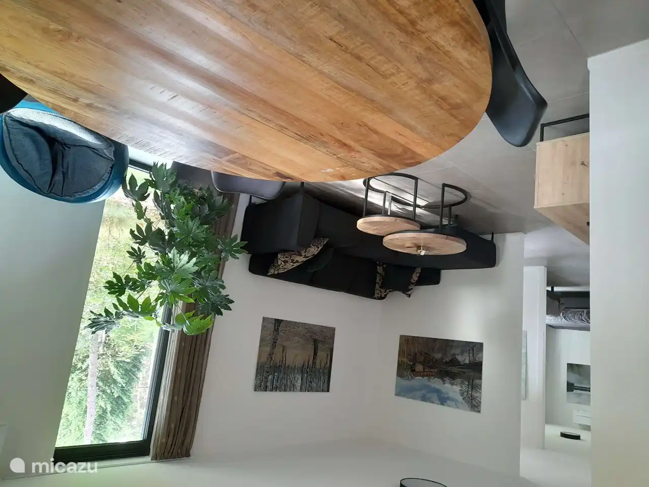 mesa de comedor y sala de estar