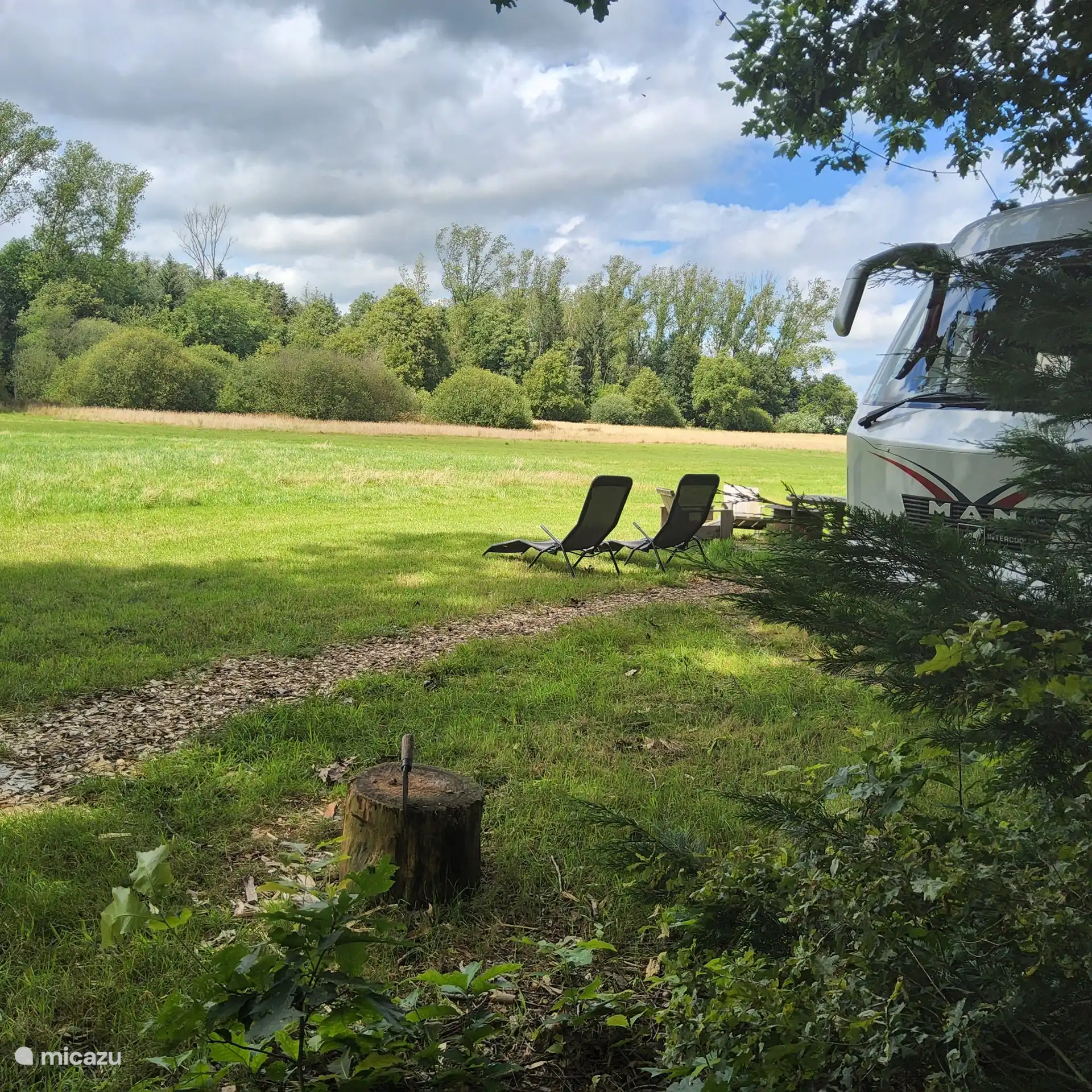 Kromven On Wheels in Belgien, Antwerpen, Merksplas - wohmobil / yacht / hausboot