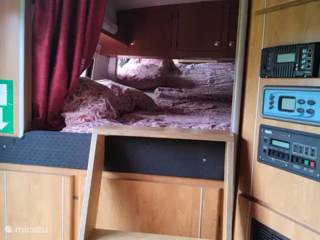 Kromven On Wheels huren in België, Antwerpen, Merksplas - camper / jacht / woonboot bedstee