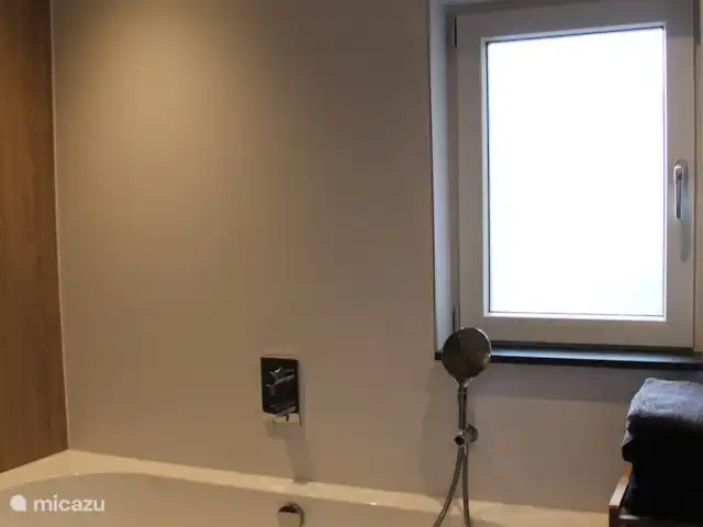 Location de Vacances Pays-Bas, Hollande du Nord, Breezand, appartement - Bloemenpracht Belle baignoire