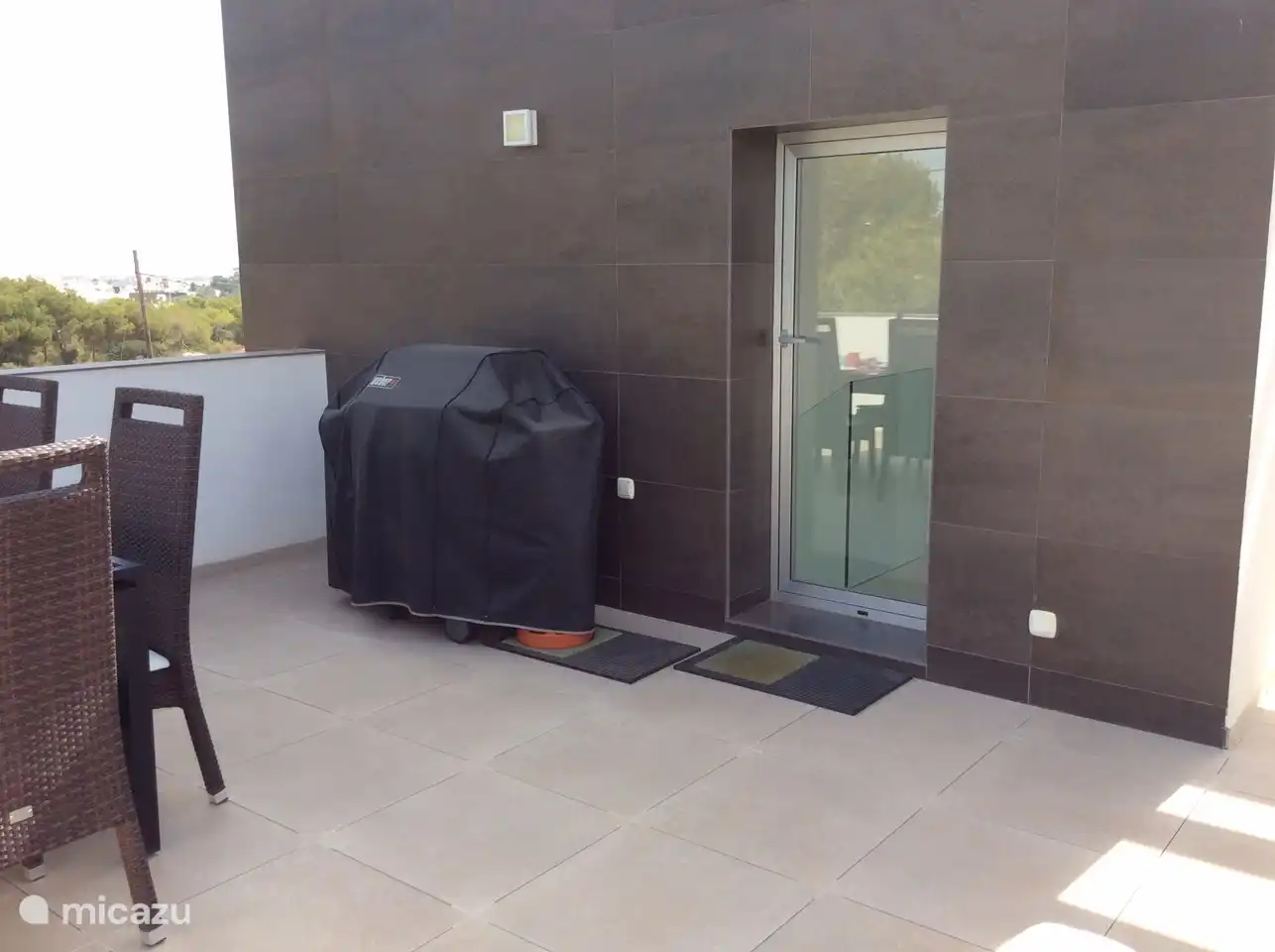 Barbacoa en la terraza superior