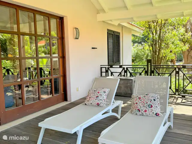 Blue Bay Villa Individuelle Azur | Curaçao, Curaçao-Centre, Blue Bay - villa Se détendre sur le porche