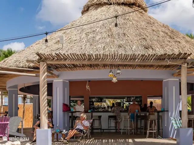 Blue Bay Villa Individuelle Azur | Curaçao, Curaçao-Centre, Blue Bay - villa Bar/restaurant sur la plage