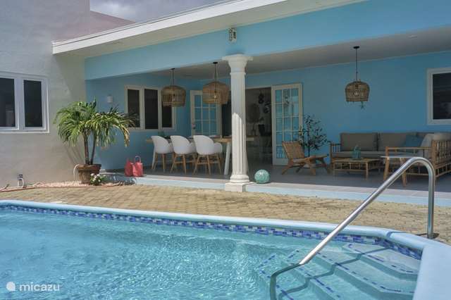 Vacation rental Aruba – villa Cozy Casa