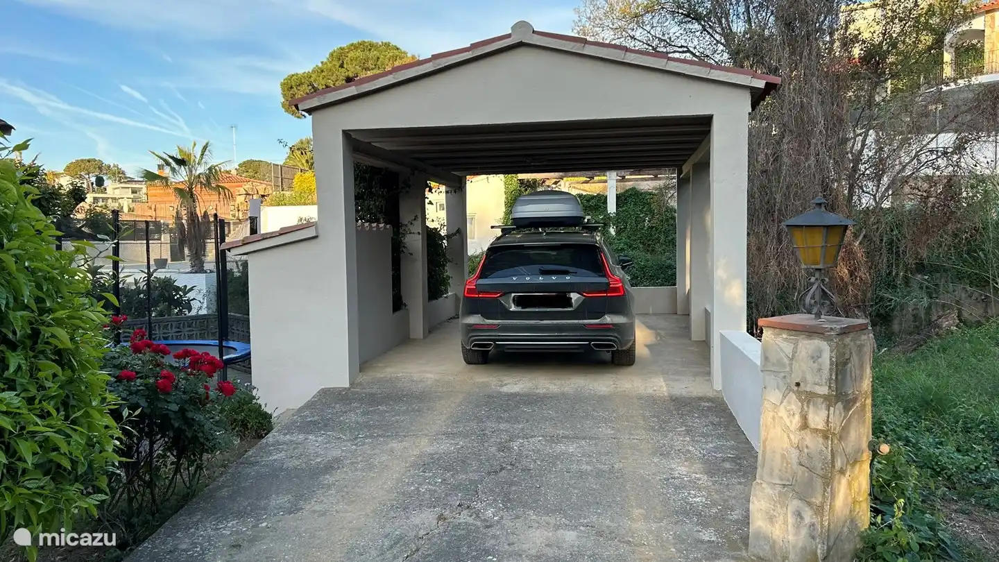 Carport