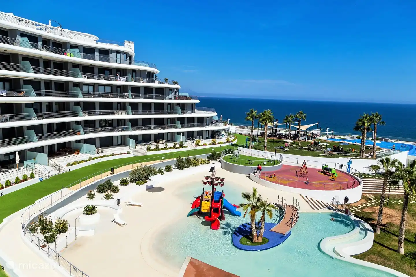 Infinity view kids area