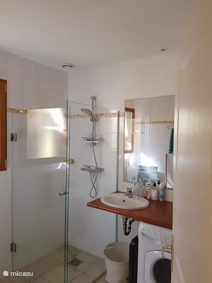 Praktisches Badezimmer