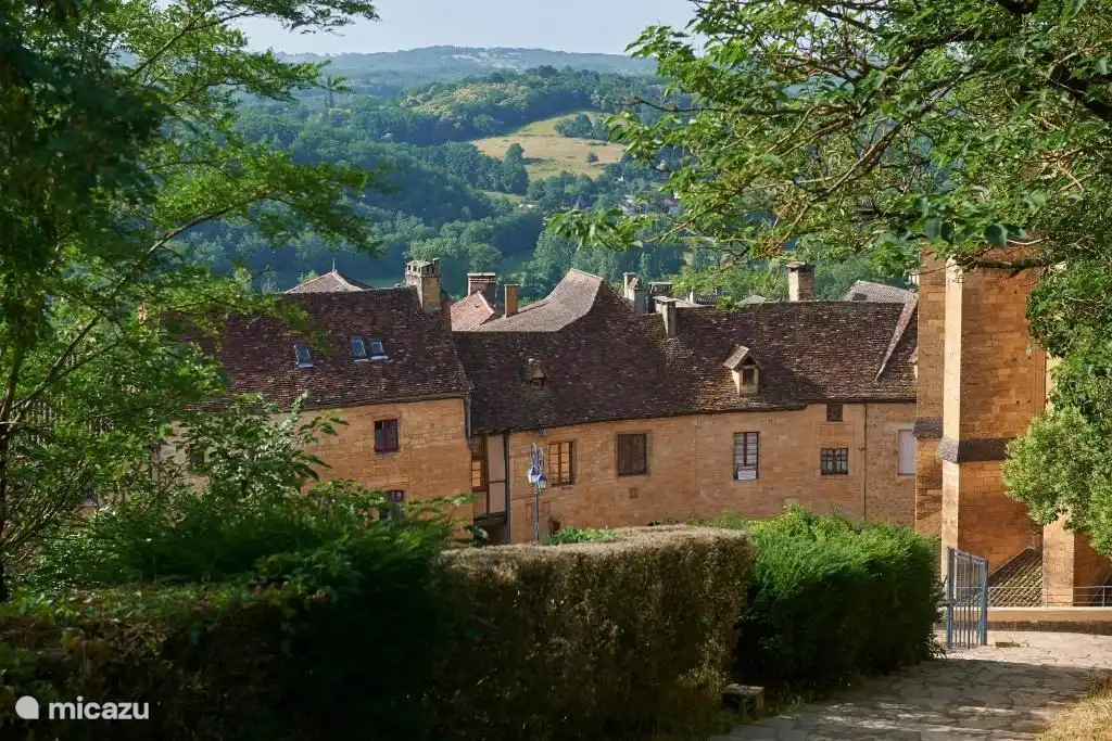 Schöne Aussicht von der Zitadelle von Gourdon