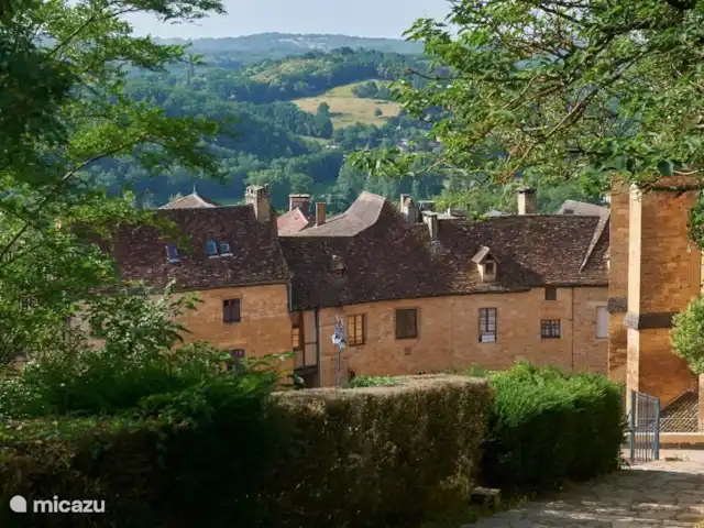 Location de Vacances France, Lot, Gourdon, gîte / cottage - Belle maison de vacances en Dordogne/Lot Belle vue depuis la citadelle de Gourdon