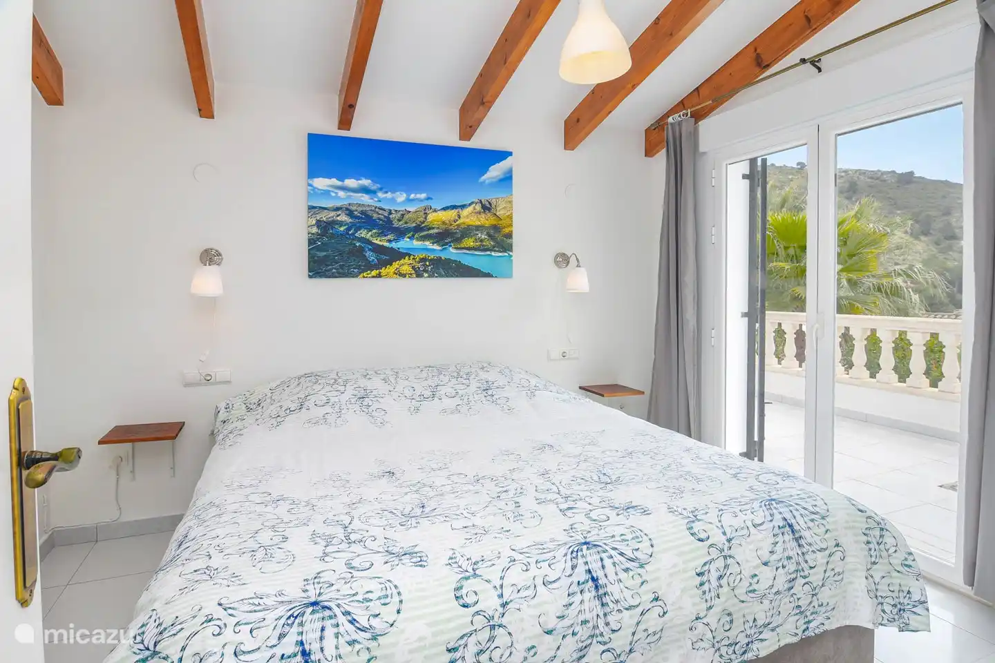 Bedroom for two persons on the first floor including air conditioning.