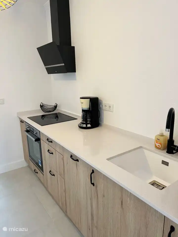 Well equipped kitchen.