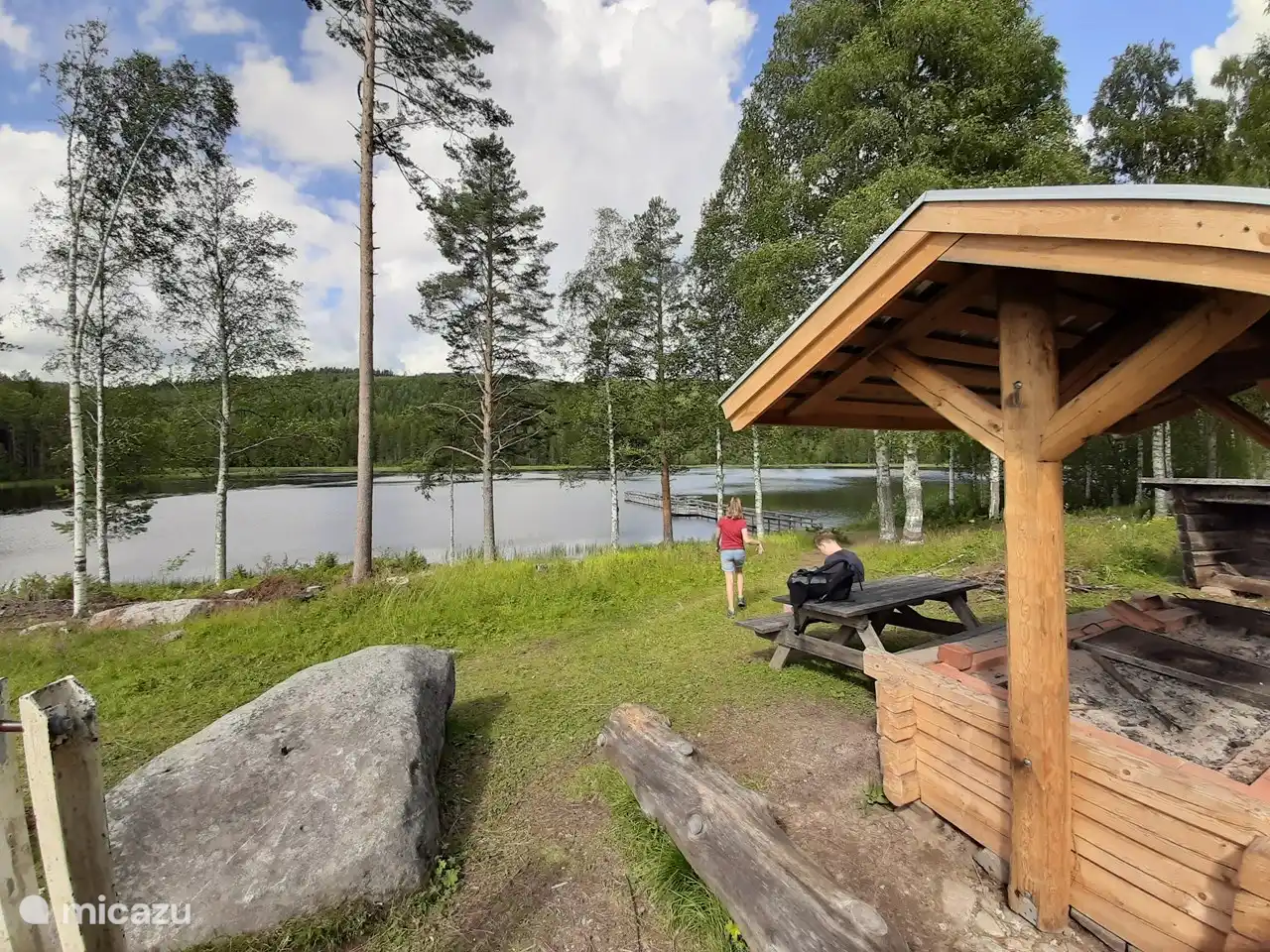 Schweden hat unterwegs schöne Stellen für eine Pause.
