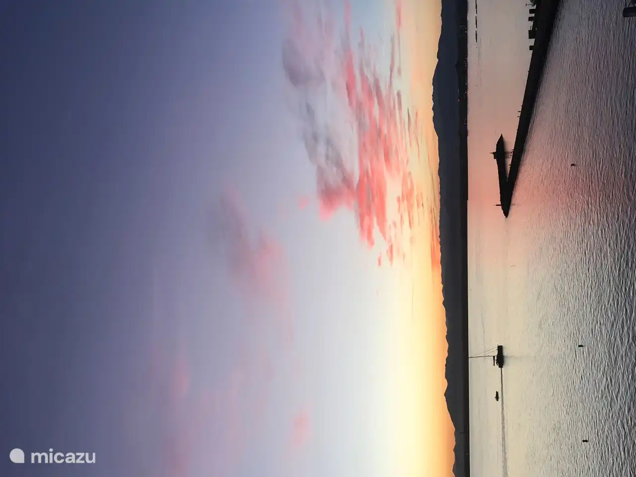 Es ist ein Kommen und Gehen von Schiffen