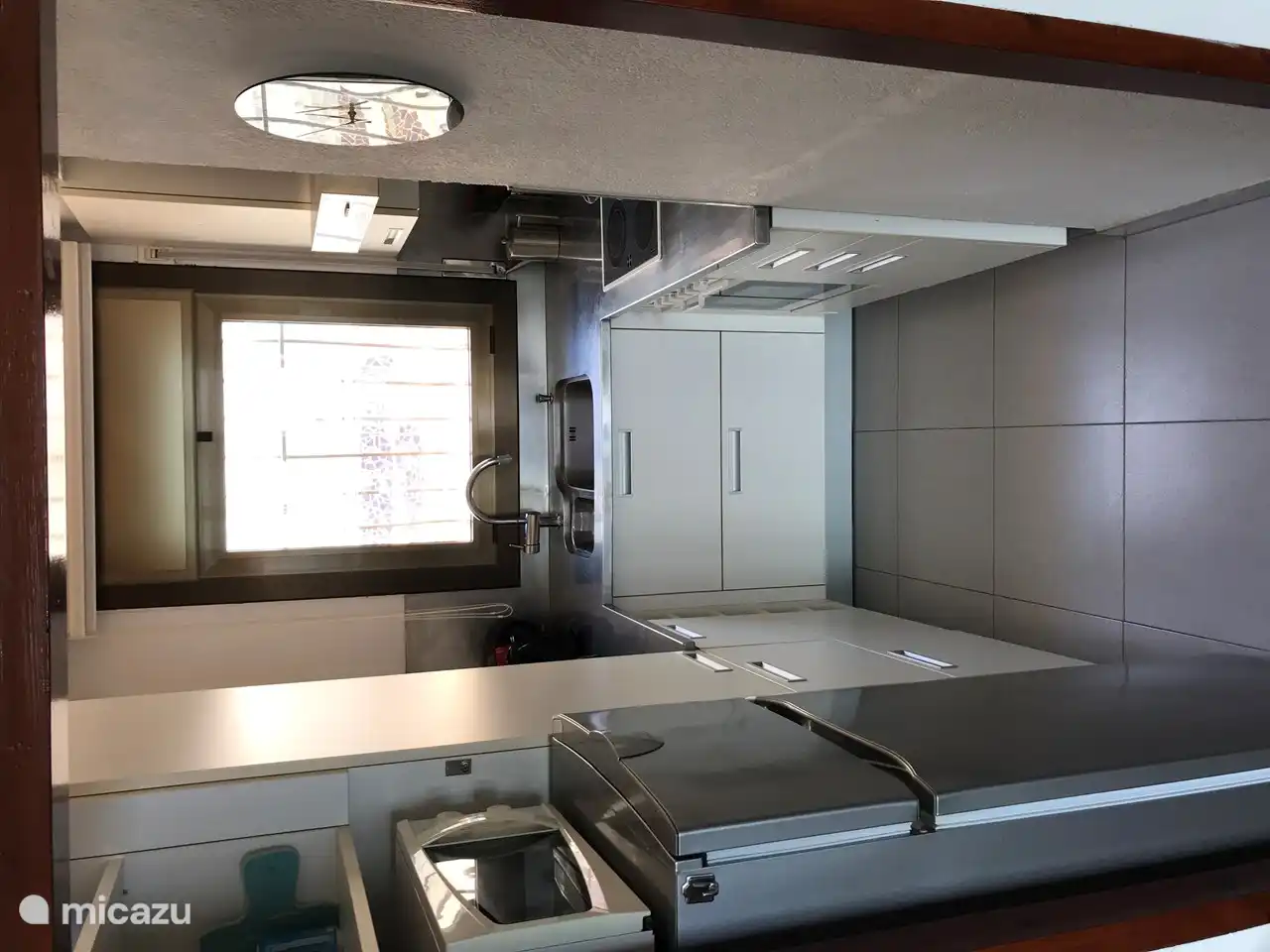 Küche mit allen notwendigen Annehmlichkeiten vorhanden